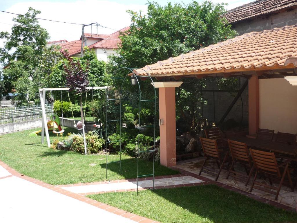 Erodios Guesthouse *